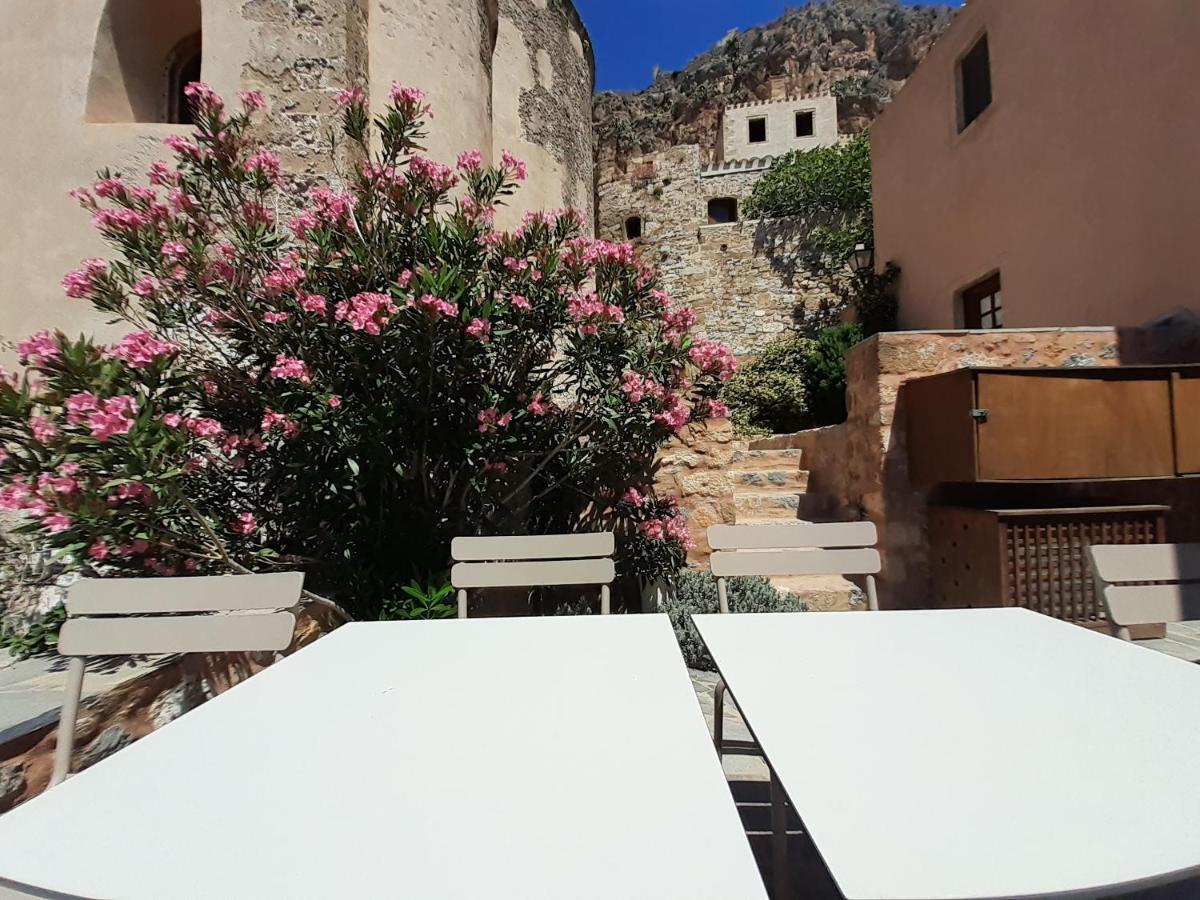 House In The Castle Apartment Monemvasia Ngoại thất bức ảnh